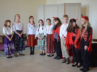 Ko�o Teatralne - SP 30